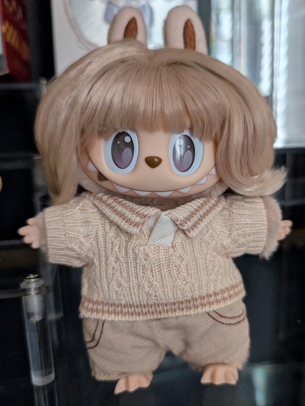 Warm Oat - THE MONSTERS Hair Salon Series - Vinyl Plush Pendant